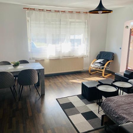 Apartment Zvecaj Джяково Екстер'єр фото